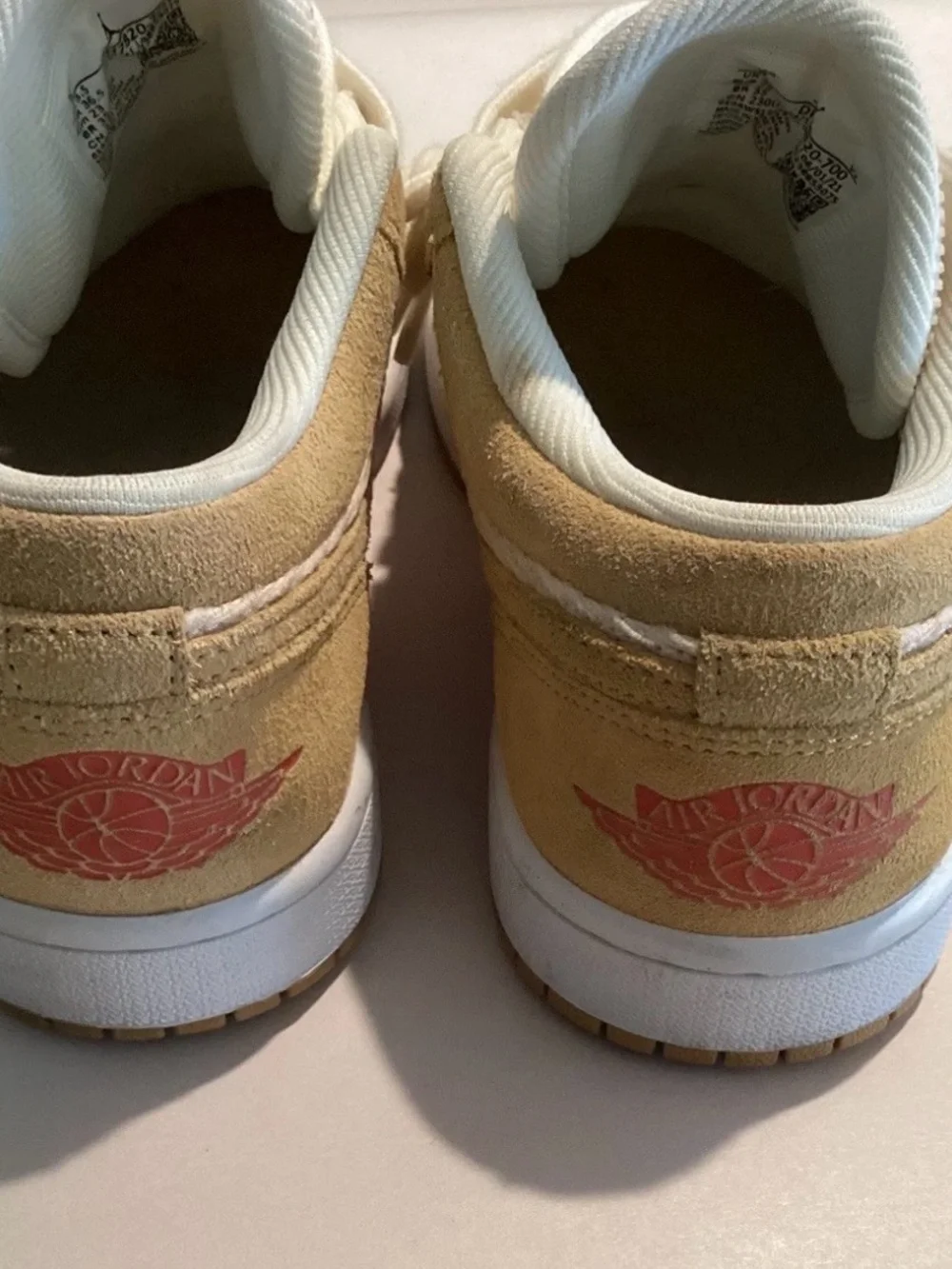 Nike Women’s Air Jordan 1 Low-Top Sneakers, SE DH7820-700, Sz 6 - Picture 4 of 8